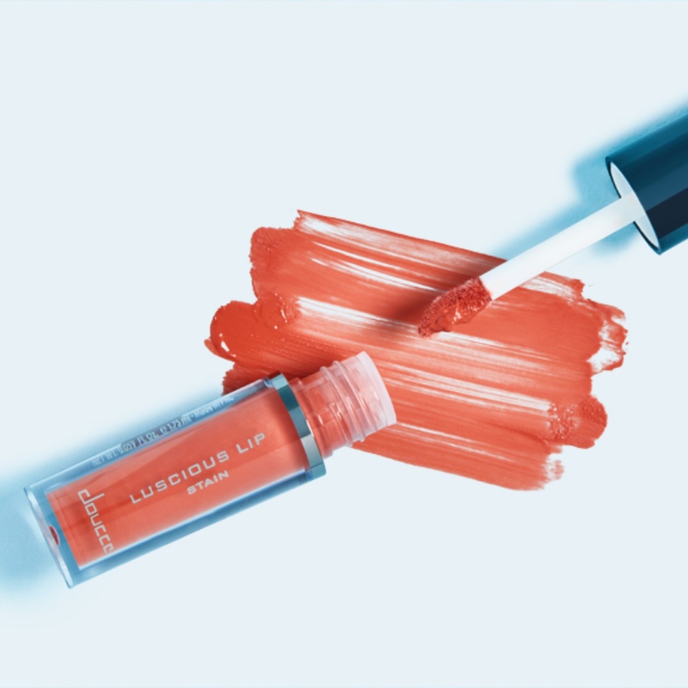 DOUCCE Luscious Lip Stain in Holiday Getaway